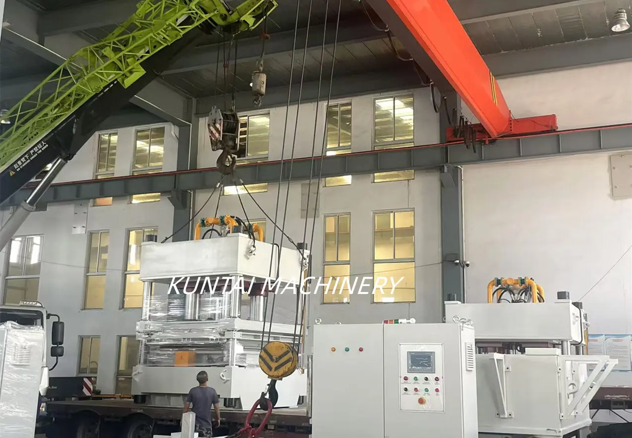 prepreg machine 4.jpg